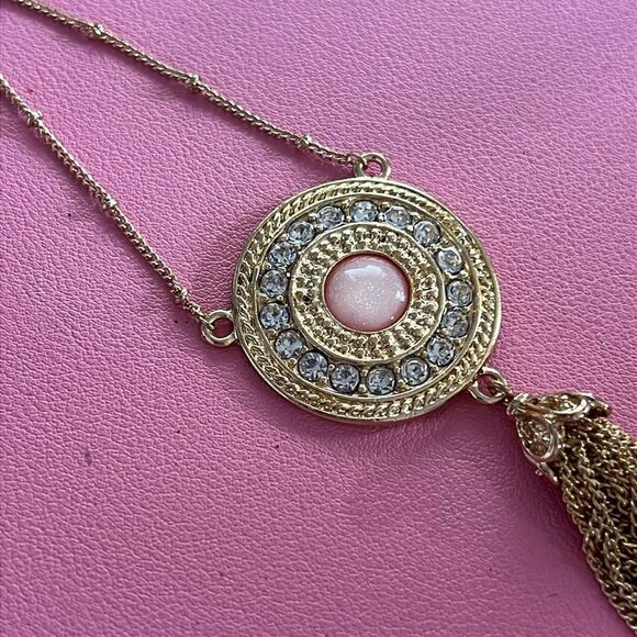 Beautiful Gold Tone with Pink Necklace - Picture 4 of 5